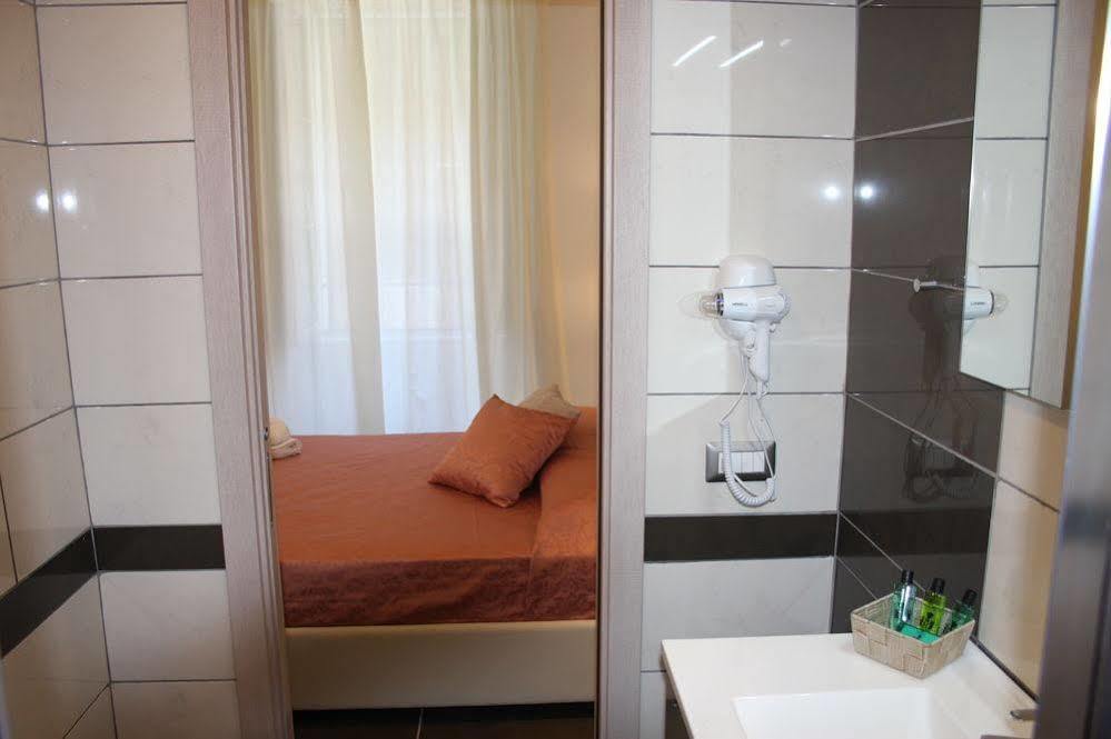 Affittacamere Be Italian Flat Bovio Napoli